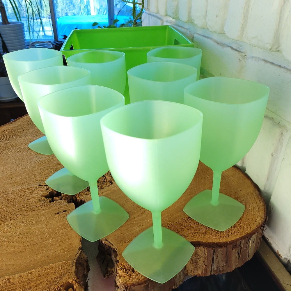 Frosty Mint Green Plastic Stemware - Picture 1 of 12